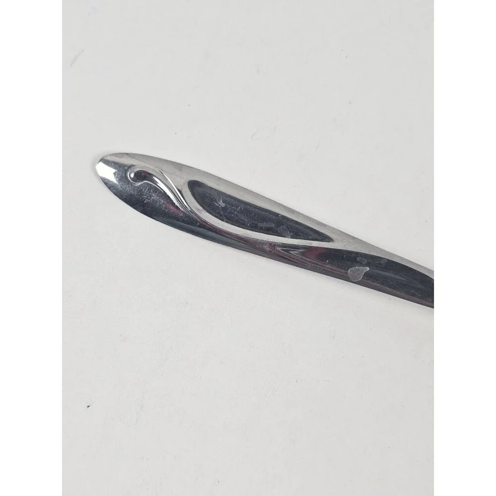 Superior  Stainless Steel Flatware Pierced Cake Pie Server 8 3/4
